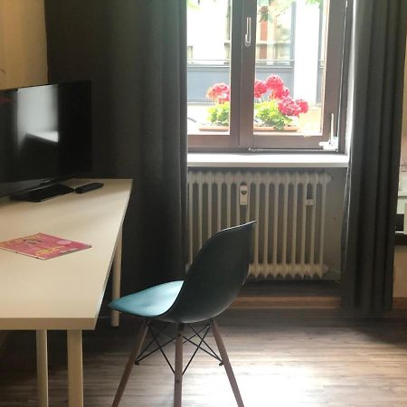 Pension Stadtmitte Garni Karlsruhe Eksteriør billede